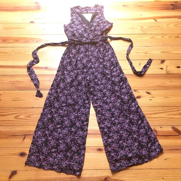 JACK by BB Dakota Floral Wrap Jumpsuit, EUC, 4 - Picture 15 of 16